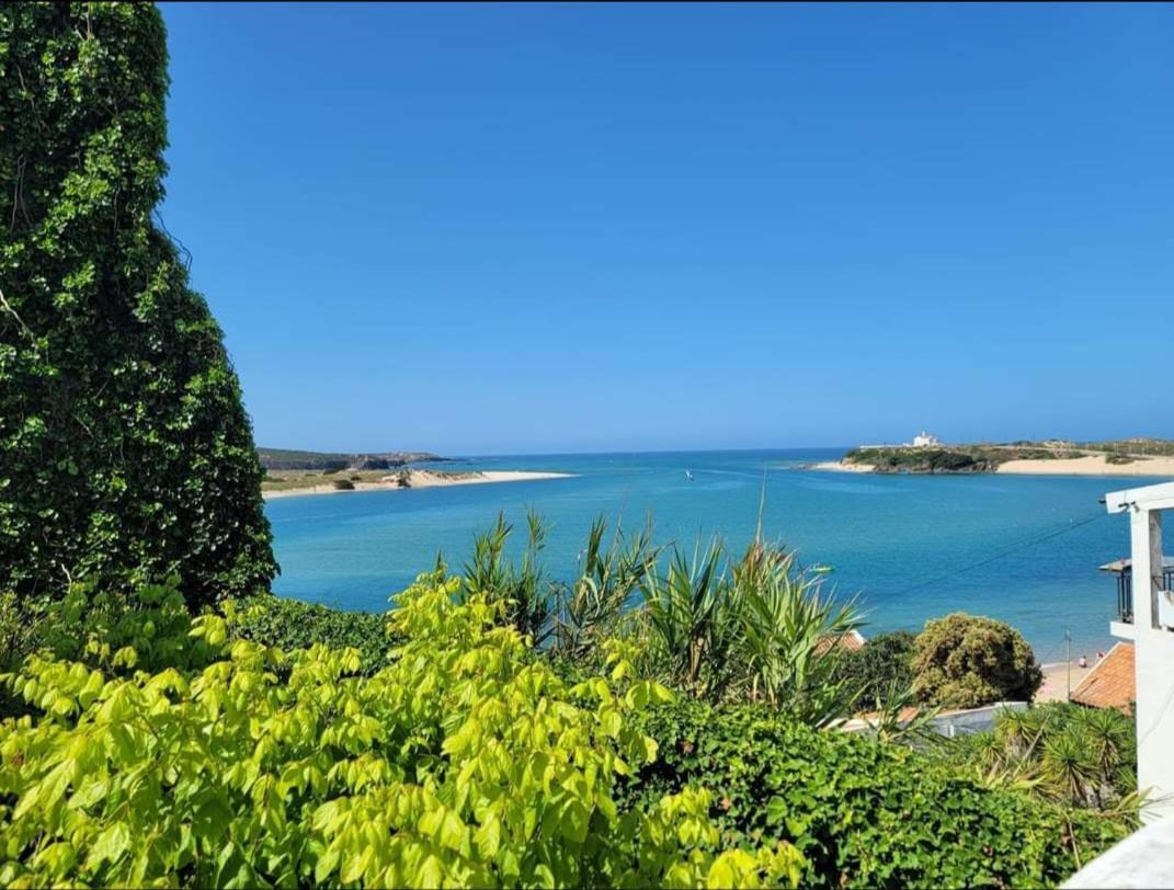 וילה נובה דה מילפונטס Lagoa Azul Guest House II מראה חיצוני תמונה