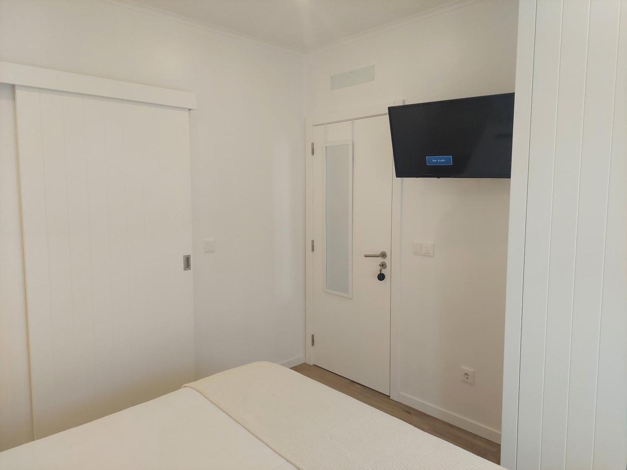 וילה נובה דה מילפונטס Lagoa Azul Guest House II מראה חיצוני תמונה
